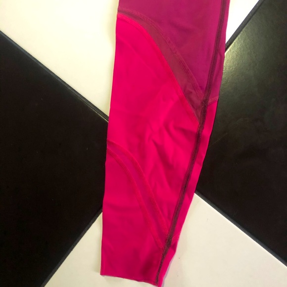 ::SOLD:: Lululemon Colour Me Ombré 25” - Picture 3 of 7